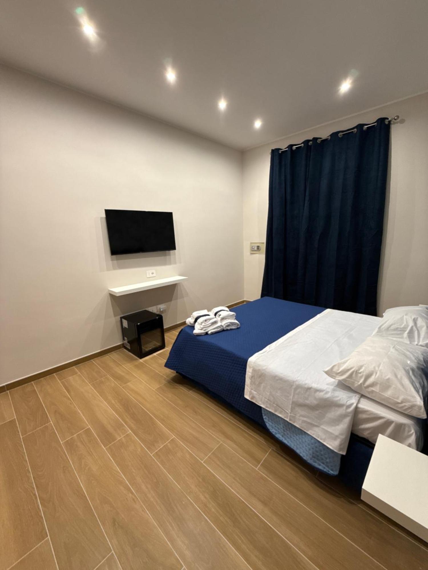 Il Regno Di Napoli Hotel ภายนอก รูปภาพ