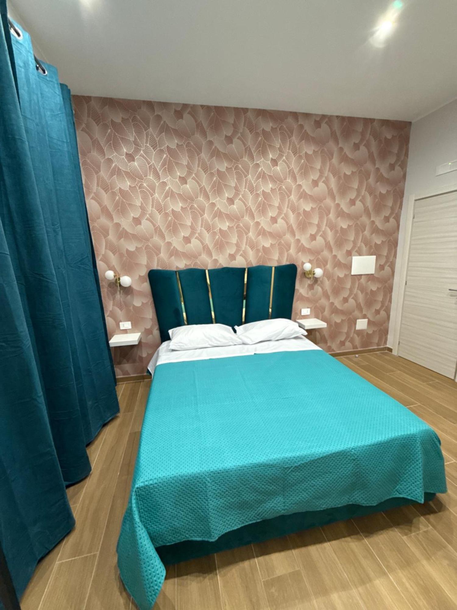 Il Regno Di Napoli Hotel ภายนอก รูปภาพ