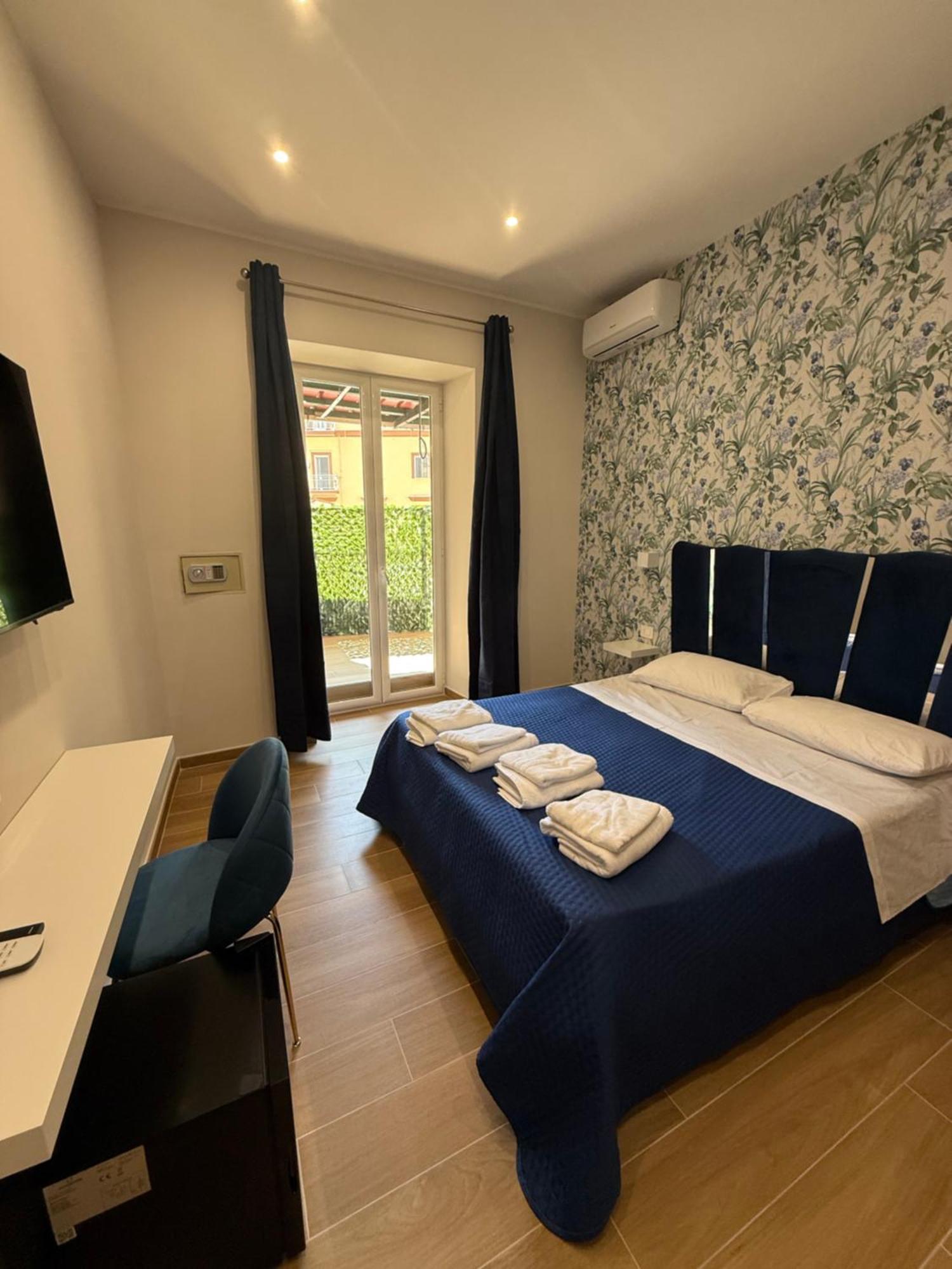 Il Regno Di Napoli Hotel ภายนอก รูปภาพ