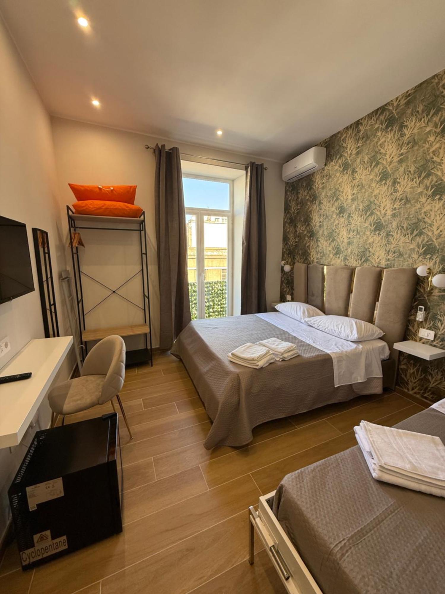 Il Regno Di Napoli Hotel ภายนอก รูปภาพ