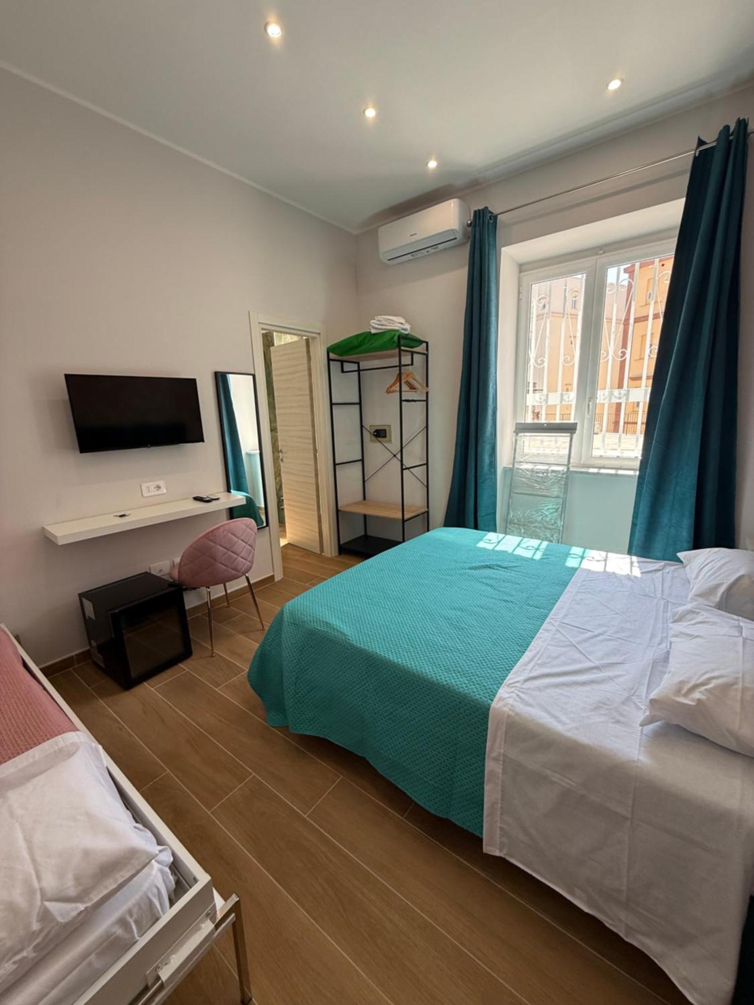 Il Regno Di Napoli Hotel ภายนอก รูปภาพ