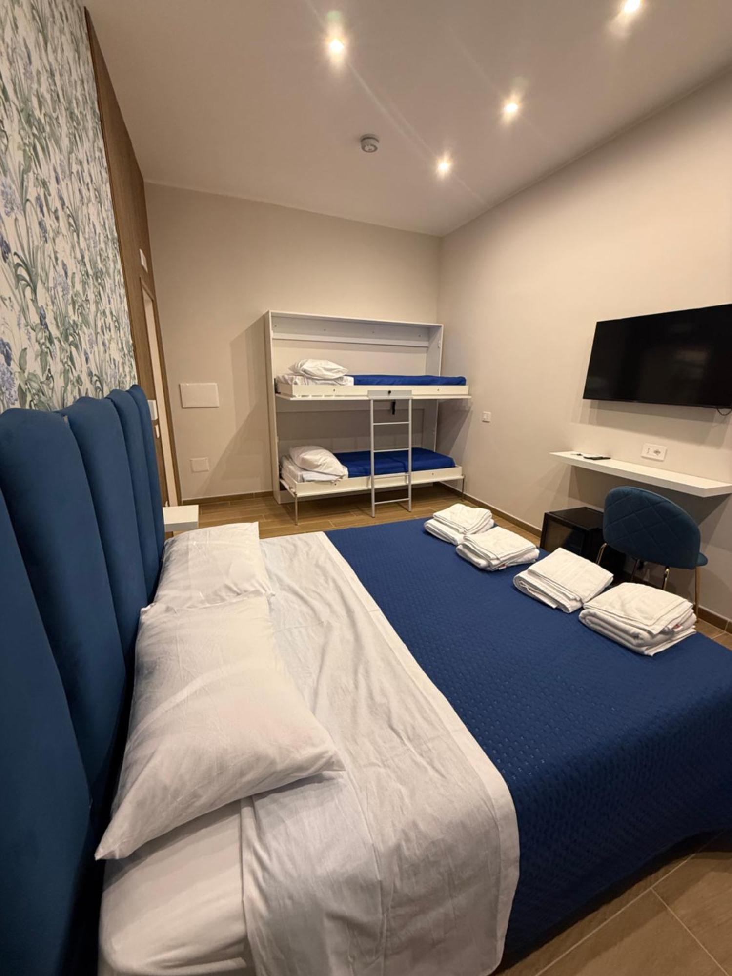Il Regno Di Napoli Hotel ภายนอก รูปภาพ