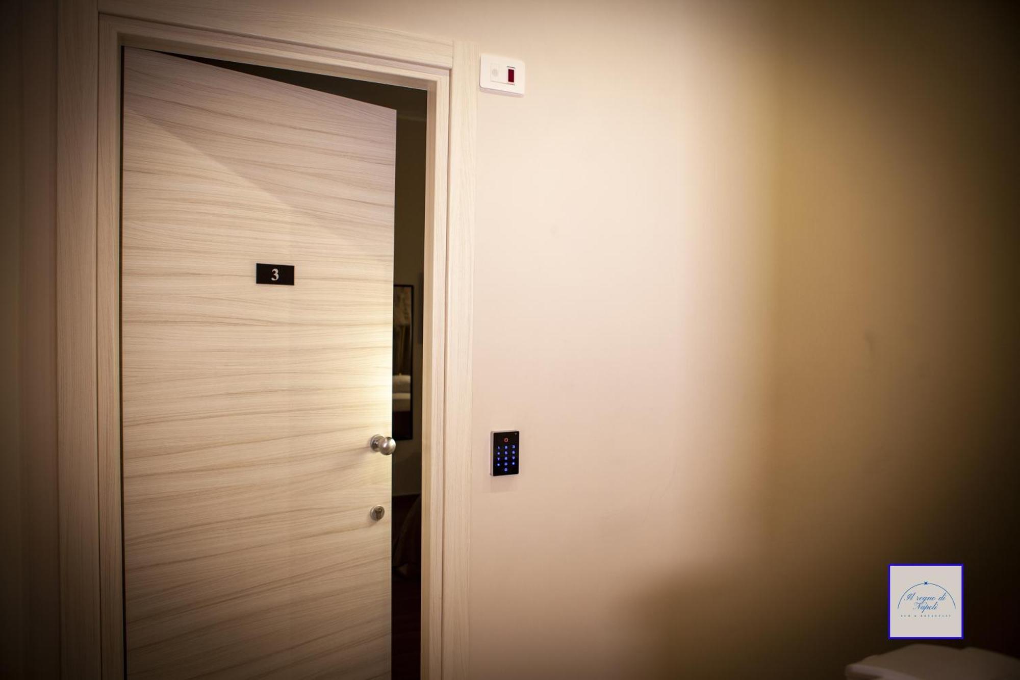 Il Regno Di Napoli Hotel ภายนอก รูปภาพ