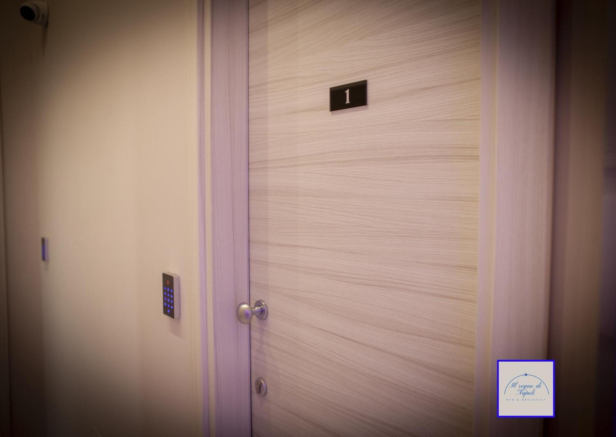 Il Regno Di Napoli Hotel ภายนอก รูปภาพ